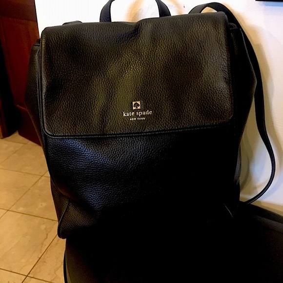 Kate Spade ♠️ NWOT Black Pebble Leather Backpack - Picture 3 of 11